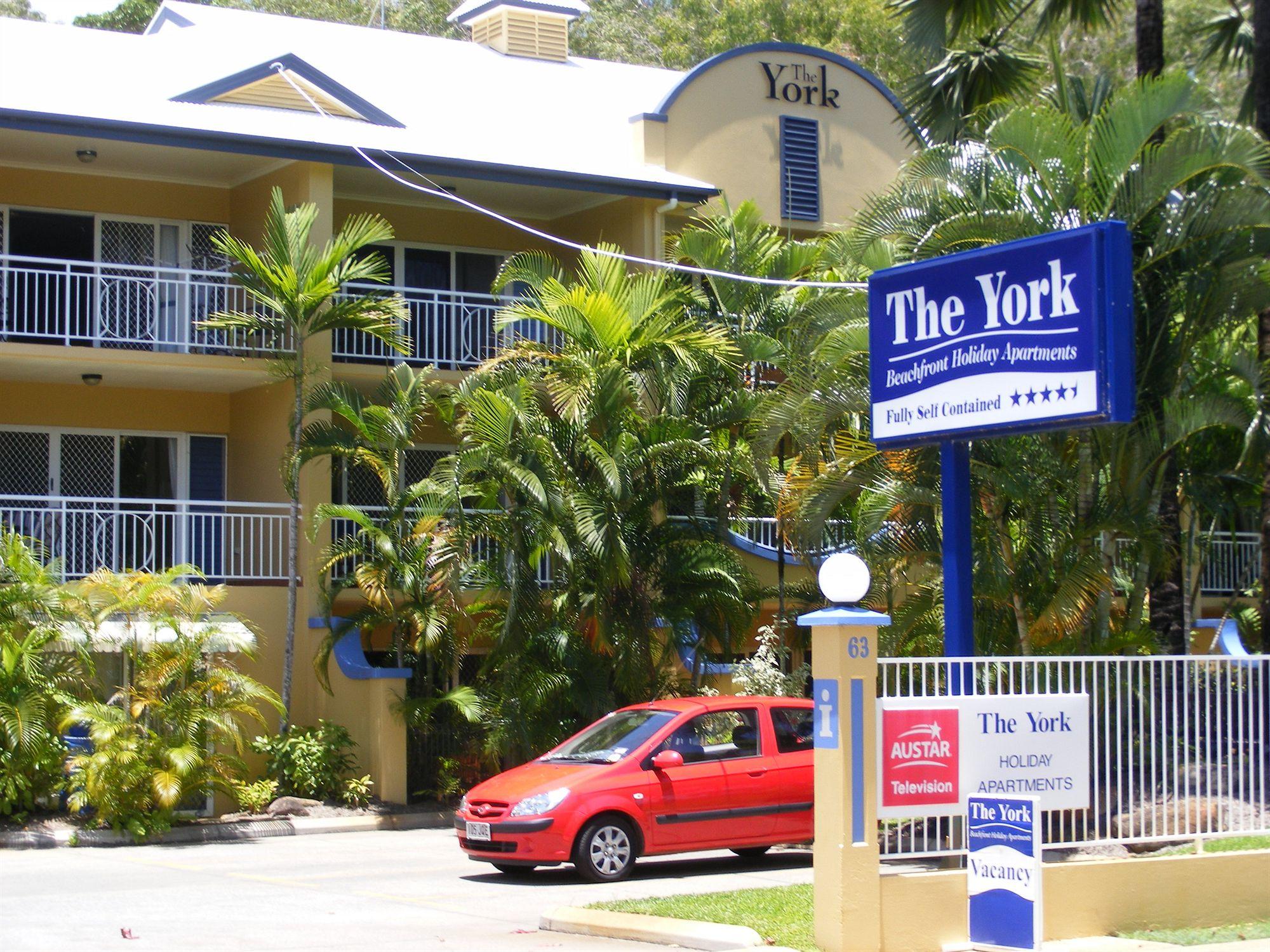 The York Beachfront Holiday Apartments Yorkeys Knob Exteriér fotografie